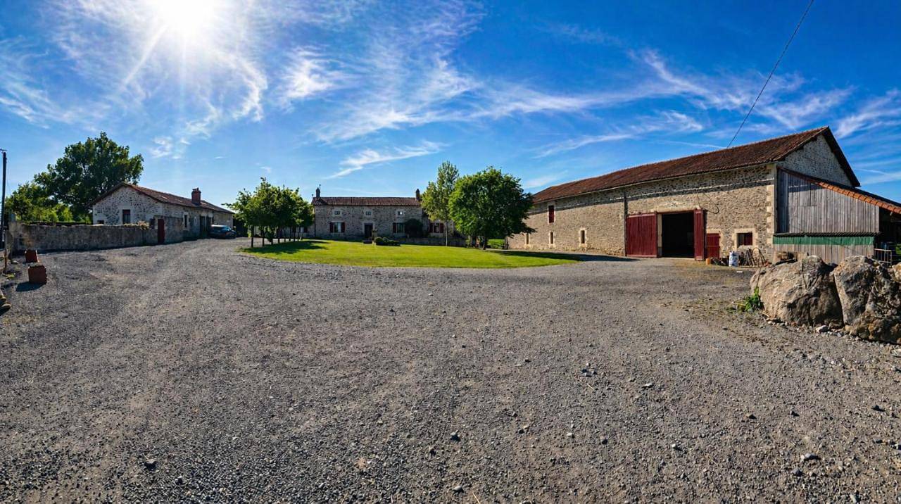 Domaine de Beau Site in Peyrat-de-Bellac, Région de Bellac