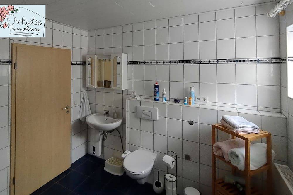 Ganze Wohnung, Ruhig gelegenen Ferienwohung in Reichshof Eckenhagen in Reichshof, Oberbergischer Kreis