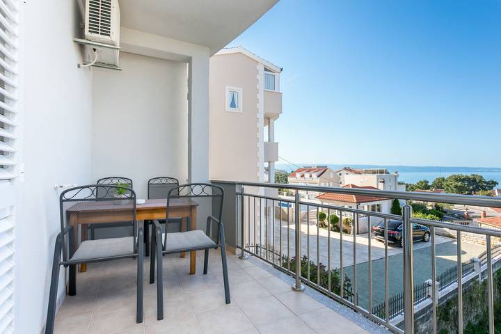 Ferienwohnung für 3 Personen, mit Balkon/Terrasse in Podstrana