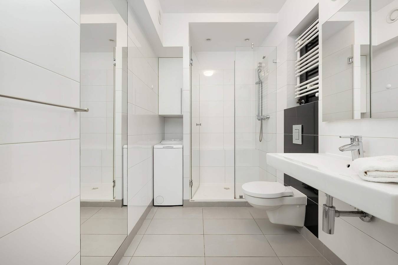 Entire studio, Krawiecka 1 Wrocław | Air Conditioned Studio in Center with Parking in Wrocław, Lower Silesia