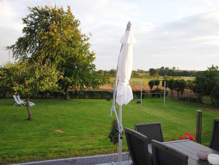 Ferienwohnung für 2 Personen, mit Terrasse und Garten sowie Ausblick in Wackerballig - 3