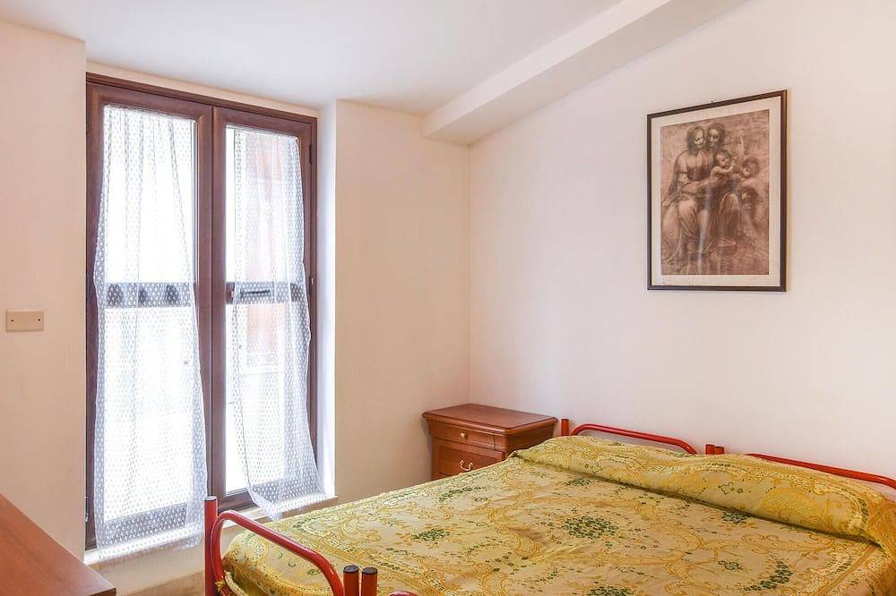 Geheel appartement, Geweldig appartement met 1 slaapkamer. in Locri, Ionische kust Calabrië