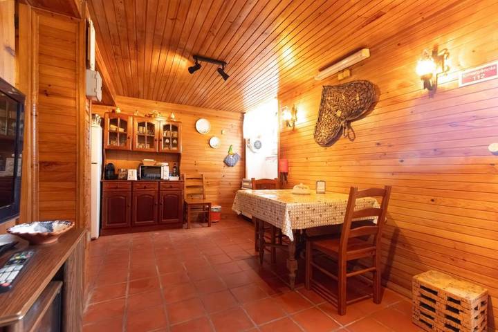 Location de vacances pour 2 personnes, avec vue et terrasse dans Alvares - 2