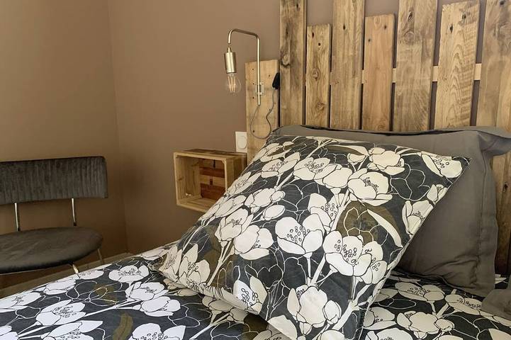 Gîte pour 6 personnes, avec balcon et jardin à Saint-Pantaléon-de-Larche - 4