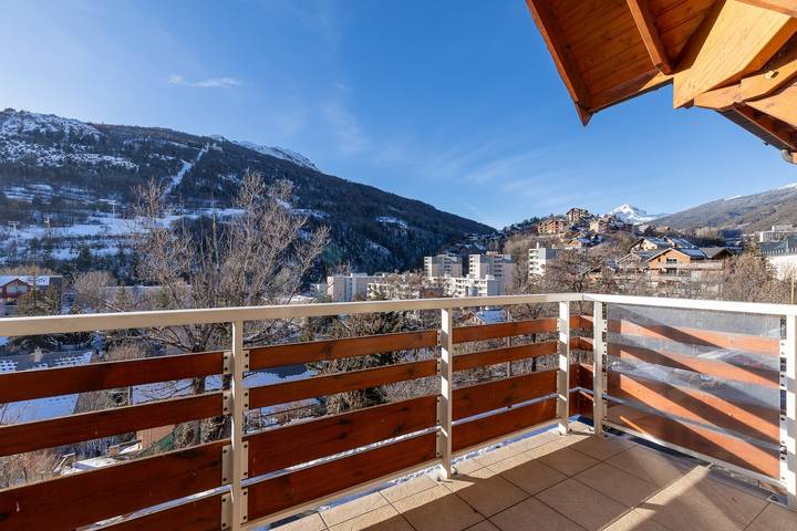 Ferienwohnung für 8 Personen, mit Balkon