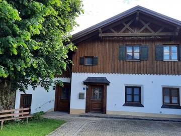 Ferienwohnung für 5 Personen in Seeg, Allgäuer Alpen, Bild 2