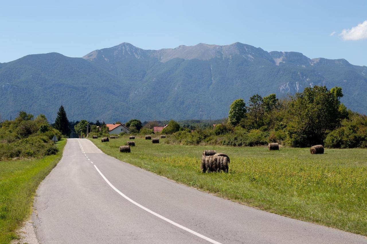 Ganze Wohnung, Lucija in Lovinac, Lika-Senj