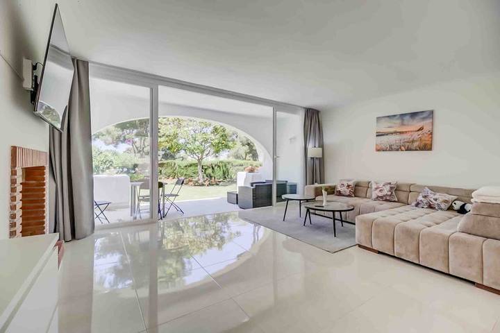 Ferienhaus 'Miraflores Resort Luxury' mit Meerblick, WLAN und Klimaanlage in La Cala de Mijas, Mijas