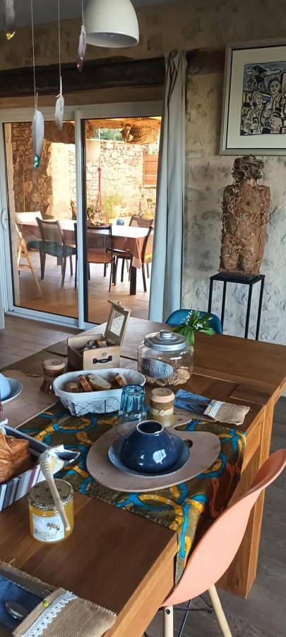 Location de vacances pour 2 personnes, avec vue et jardin dans Le Bas Ségala - 2