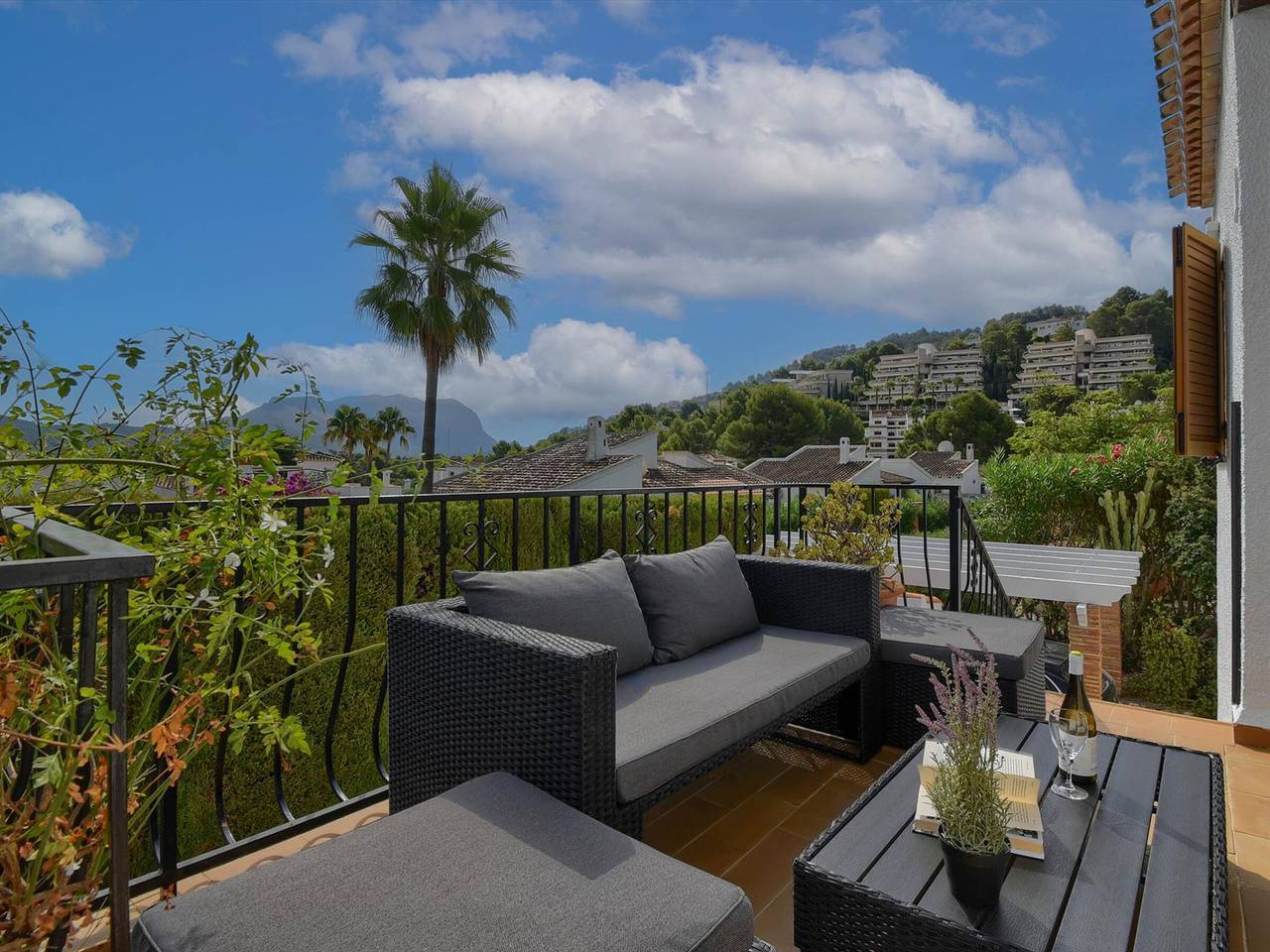 Gemütliches Ferienhaus für 4 Personen mit Gemeinschaftspool in Strandnähe, Denia in La Sella, Pedreguer