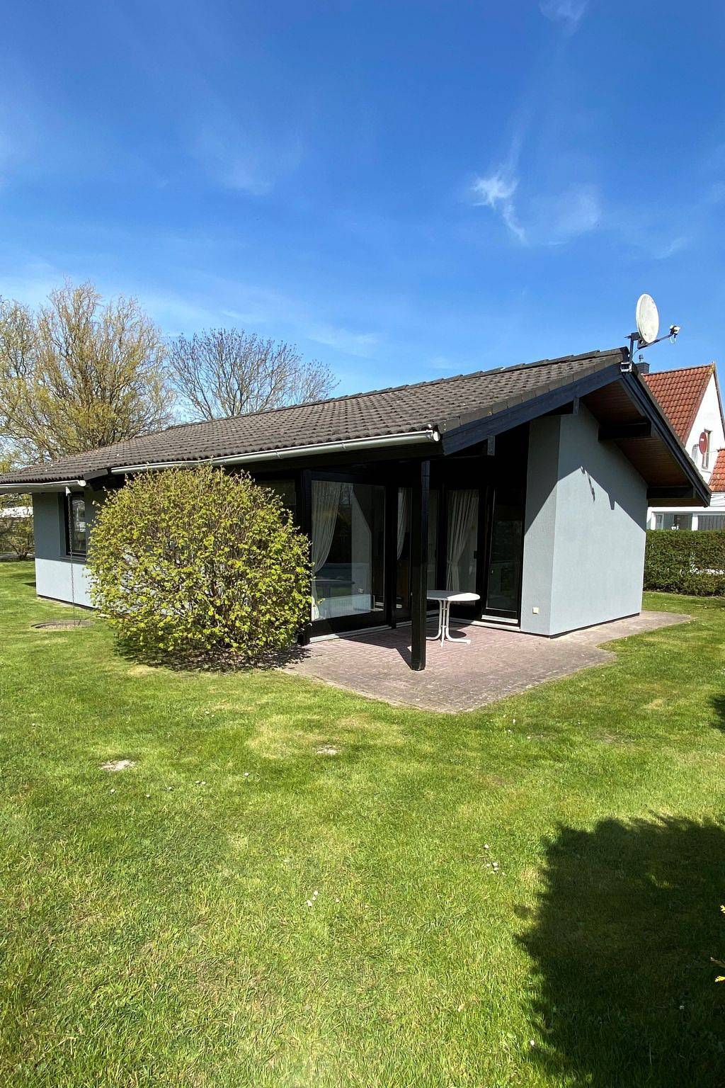 E15 Freistehendes Haus am Eckwarderhörner Deich in Eckwarderhörne, Butjadingen