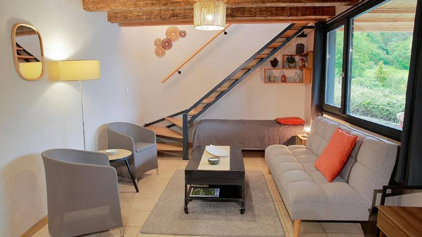 Location de vacances pour 5 personnes, avec jardin dans Métairies-Saint-Quirin