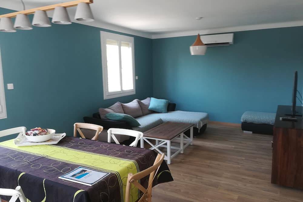 Gite Les Grillons - Grand Avignon - Provence in Entraigues-sur-la-Sorgue, Vaucluse