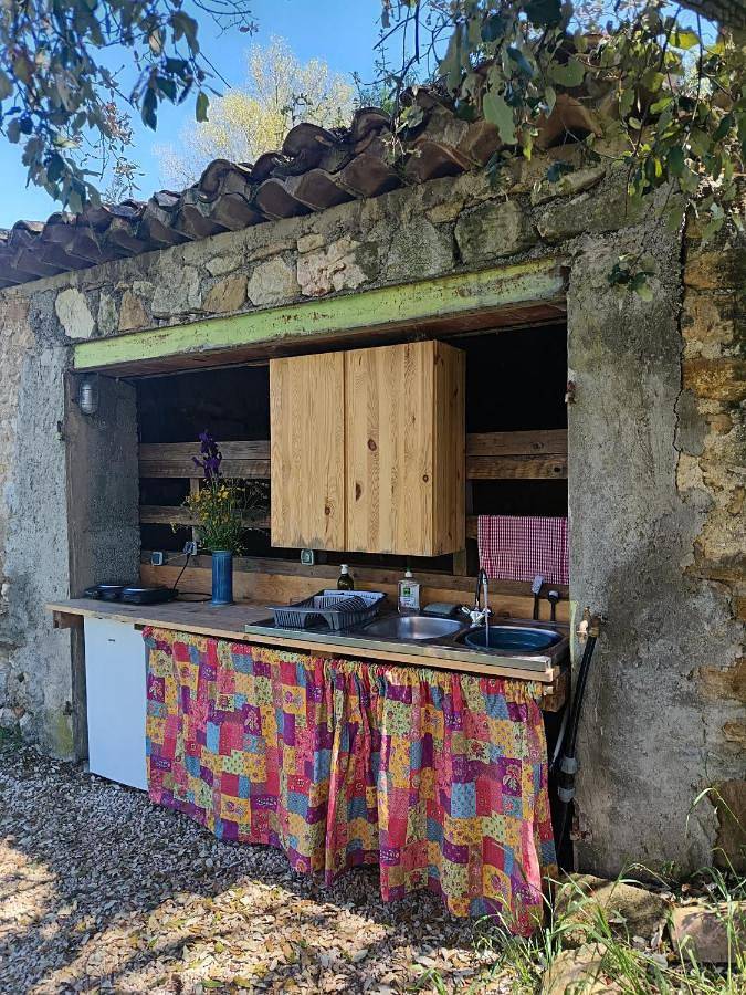 Gîte pour 4 personnes, avec vue et jardin à Esparron - 3