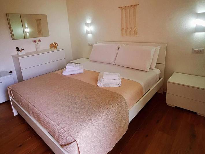 Chambre d’hôte pour 2 personnes, avec balcon à Elmas - 4