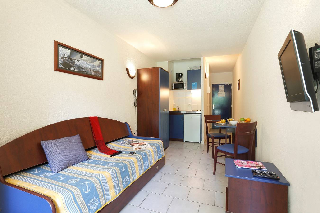 Entire studio, Le Domaine de Chames in Vallon-Pont-d'Arc, Gorges de l’Ardèche