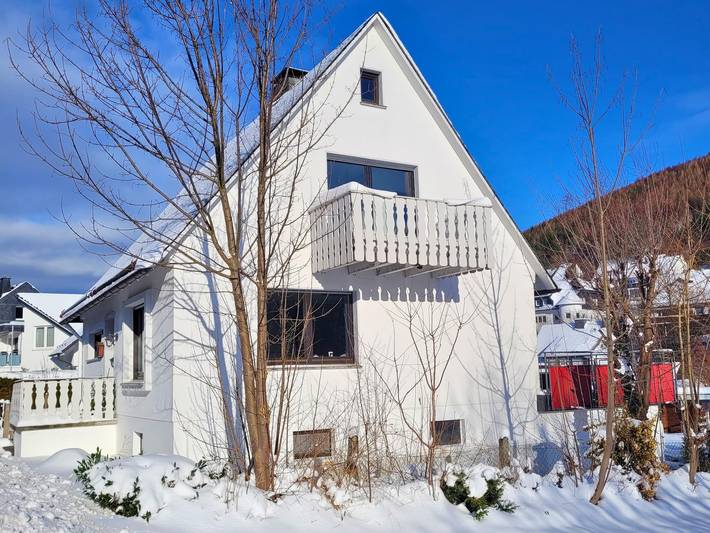 Ferienhaus für 6 Personen, mit Balkon und Terrasse sowie Garten in Olsberg - 3