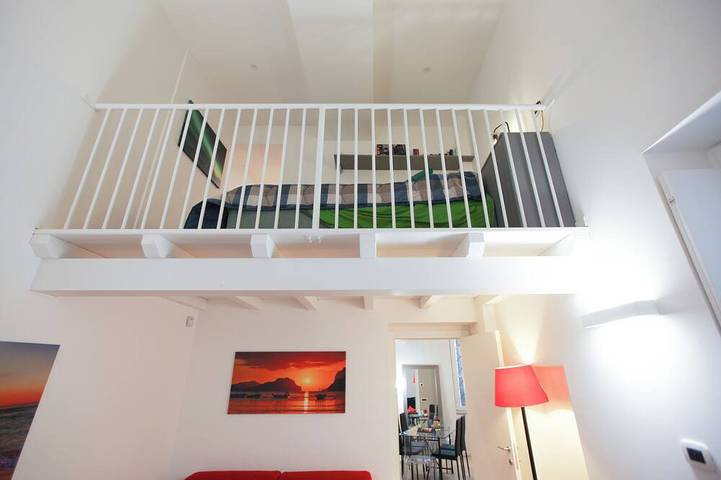 Ganze Wohnung, [University-City Center] In the heart of the city in Pavia, Pavia Provinz