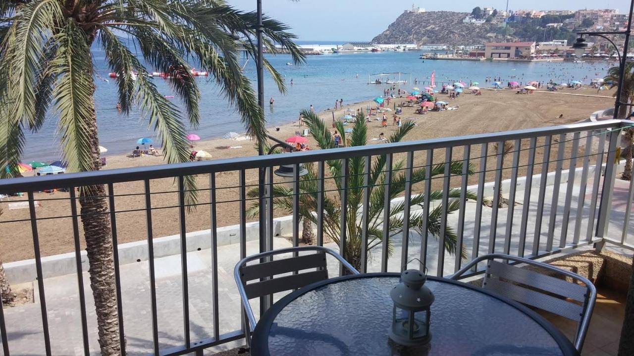 Ganze Wohnung, Bahia Mazarron apartamento en primera linea playa in Puerto de Mazarrón, Mazarrón