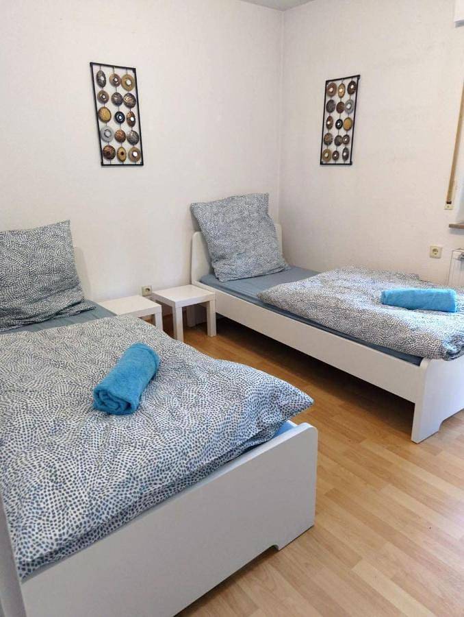 Ganze Wohnung, Three-Bedroom Apartment in Ketsch, Rheinebene