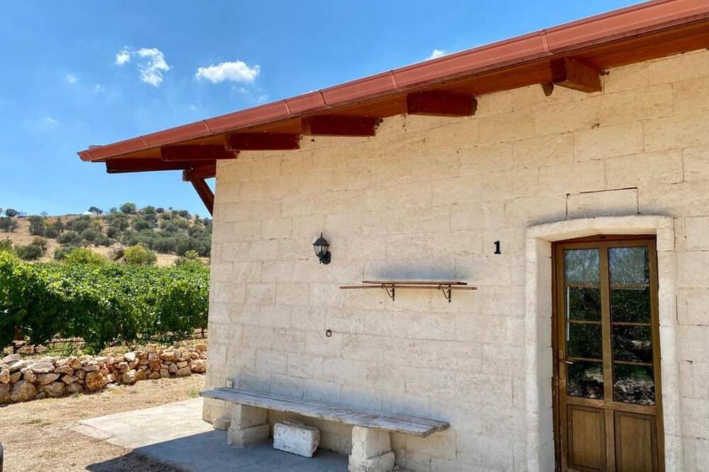 Casa de campo 'Biobonizio' con jardín privado y aire acondicionado in Andría, Parque Nacional Alta Murgia