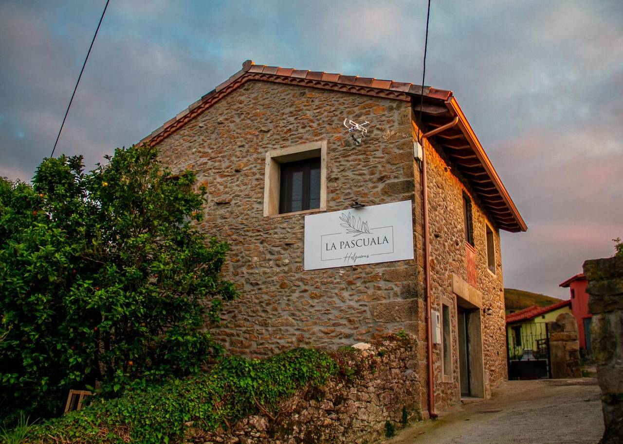 Apartamento entero, Casa la Pascuala Helgueras in Val de San Vicente, Costa de Cantabria