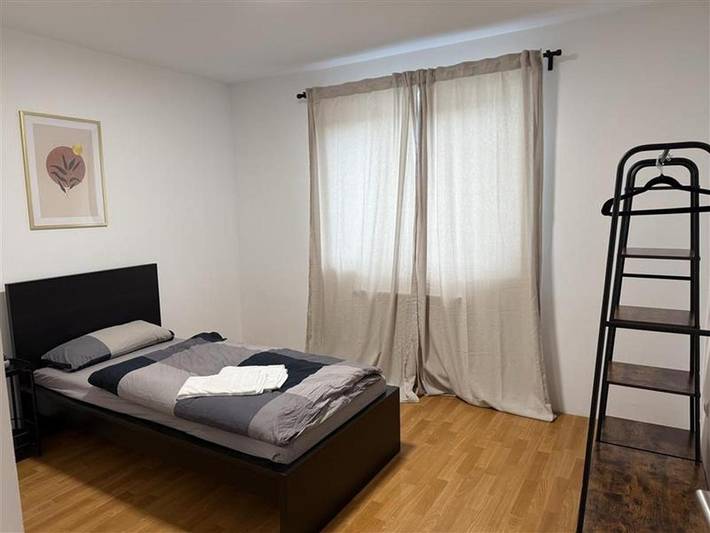 Ferienwohnung für 5 Personen, mit Balkon und Terrasse in Burscheid - 2