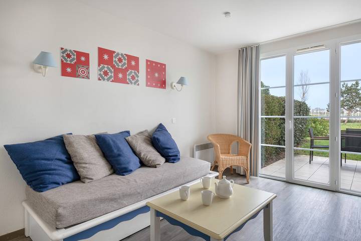 Location de vacances pour 6 personnes, avec jardin ainsi que piscine et terrasse, adapté aux familles dans Port du Crouesty - 3