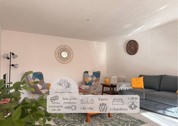 Location de vacances pour 8 personnes, avec vue à Sayat