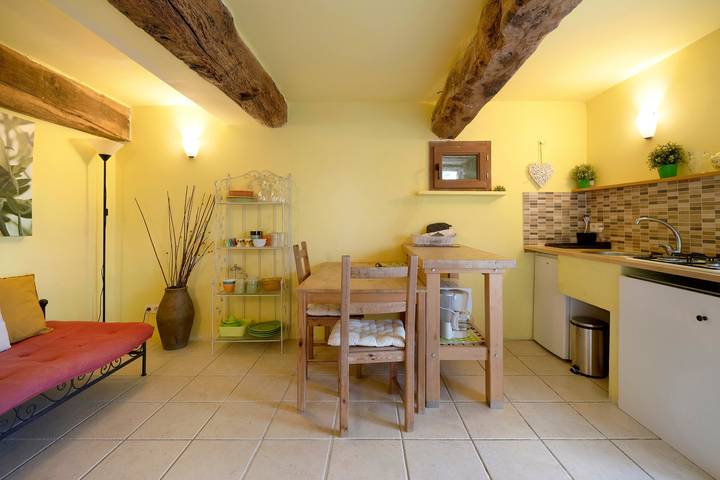 Gîte 'Maison Cazac Manon' with Mountain View and Wi-Fi in Cazac, Haute-Garonne