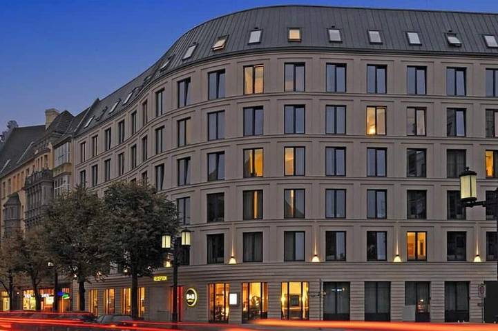 Ferienwohnung für 10 Personen, mit Balkon in Berlin