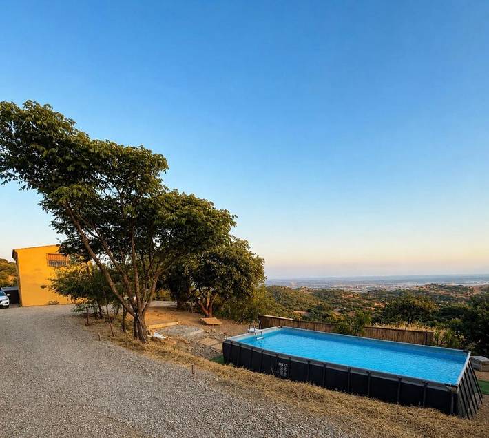 Casa rural para 7 personas, con Terraza y Jardín además de Piscina y Vistas en Arjona - 2
