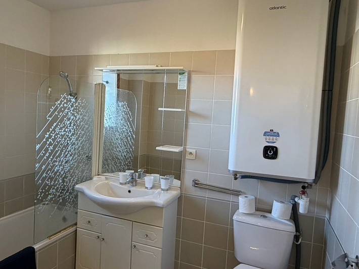Apartamento entero, Apartamento de vacaciones para 4 personas con piscina in Losari, Belgodère