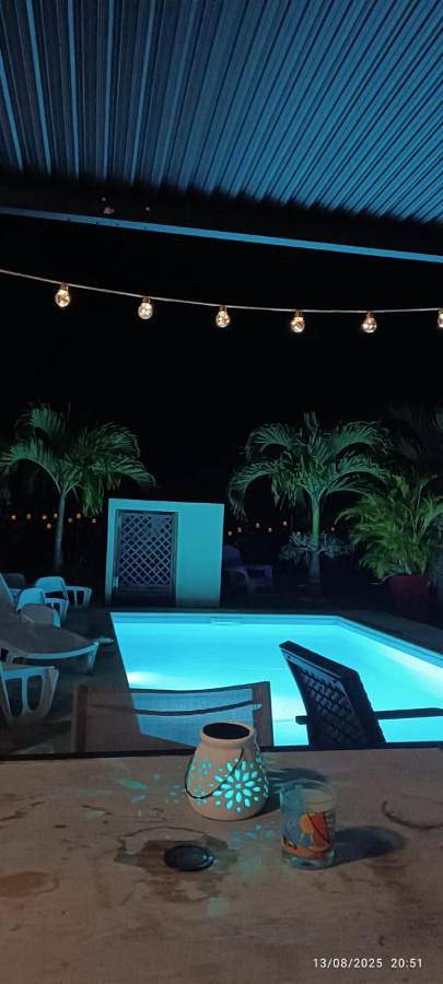 Maison de vacances pour 4 personnes, avec vue ainsi que piscine et jardin en Martinique - 4