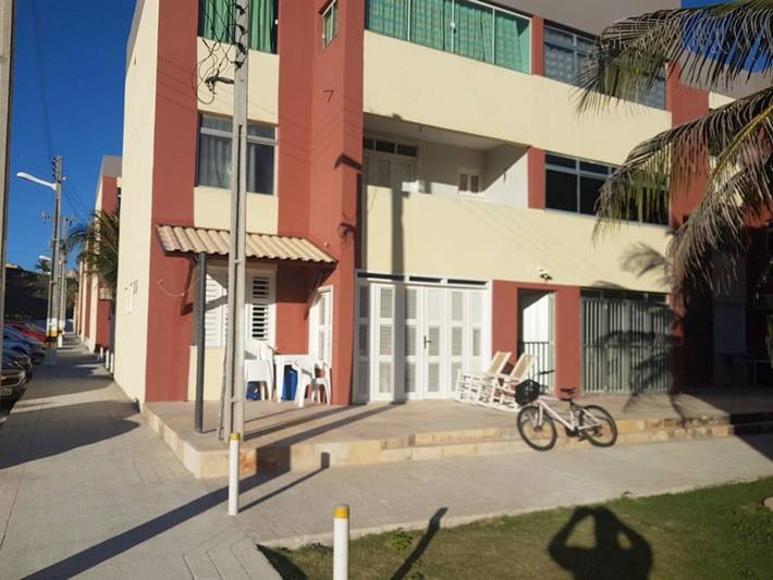 Casas e apartamentos de temporada para 8 pessoas, com vista e piscina infantil e ainda piscina and jardim em Beberibe