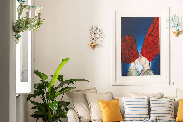 Holiday home for 6 people, with hot tub and garden as well as terrace in Capri