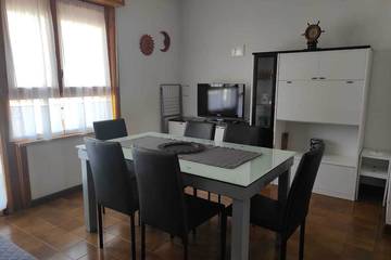 Gîte pour 4 personnes, avec balcon à Bosa Marina