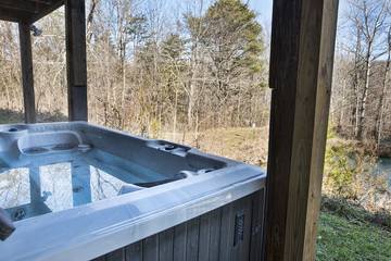 Cottage for 12 Guests in Hocking Hills, Hocking County, Picture 3