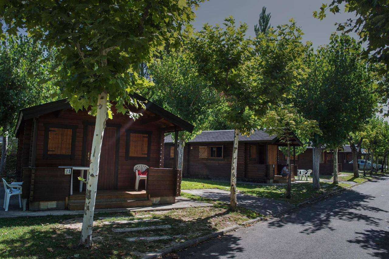Camping y Bungalow Ligüerre de Cinca, in Abizanda, Pirineo Aragonés