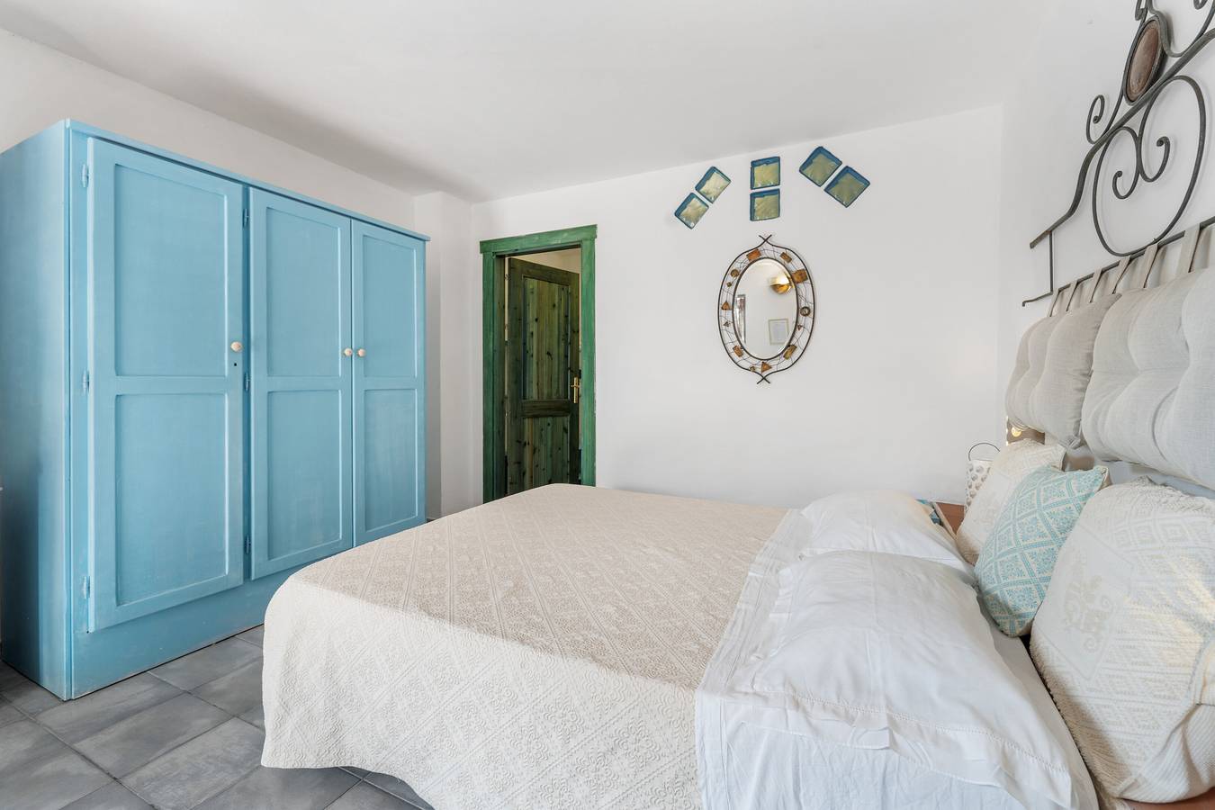 Doppelzimmer mit Gemeinschaftspool und -küche, Wi-Fi und Klimaanlage in Gonnesa, Iglesiente