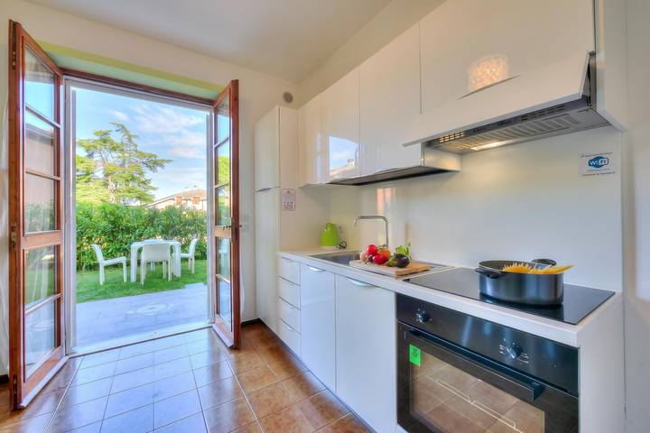 Ferienwohnung für 4 Personen, mit Terrasse in Sirmione - 3