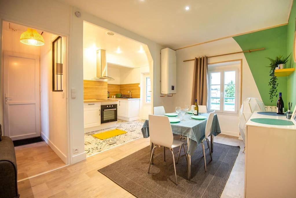 Appartement entier, La Motte Bridard - 2 chambres - 1 canapé-lit - Parking - Jardin in Appoigny, Région d'Auxerre