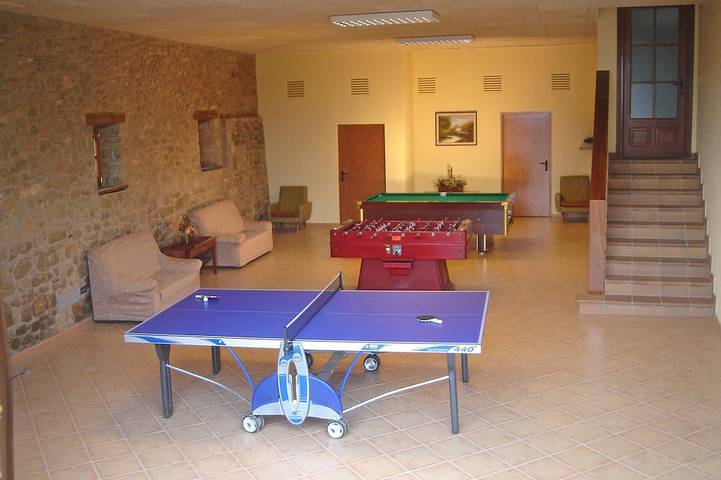 Location de vacances pour 29 personnes, avec jardin, animaux acceptés à Camós - 3