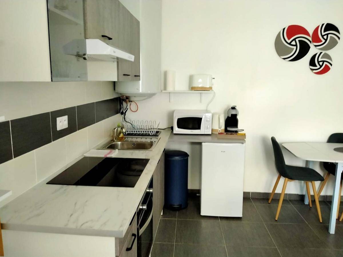 Appartement entier, One-Bedroom Apartment in Bourges, Région de Bourges