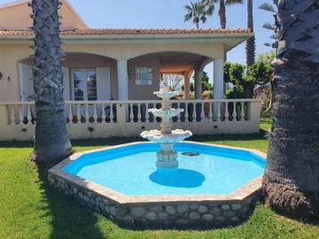 Gîte pour 2 personnes, avec jardin à Lucciana