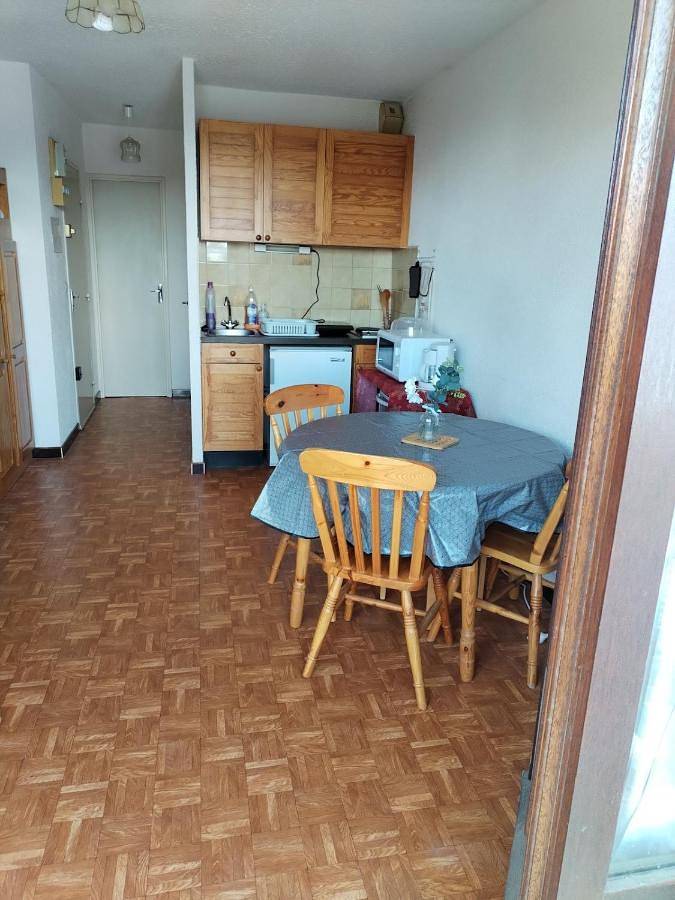 Appartement de vacances pour 4 personnes, avec Balcon ainsi que Piscine et Vue