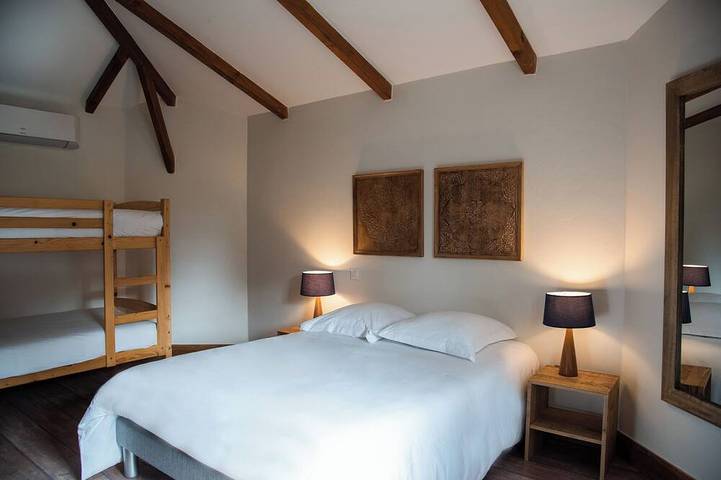 Location de vacances pour 4 personnes, avec jardin à Sainte-Gemme-la-Plaine - 2