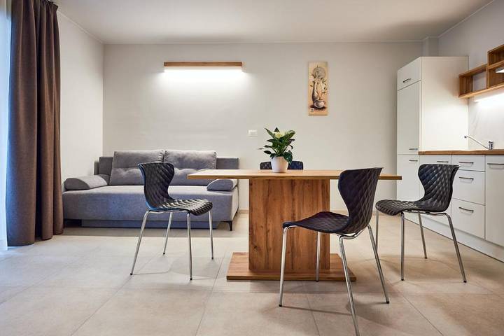 Gîte pour 4 personnes, avec terrasse et vue à Vipava