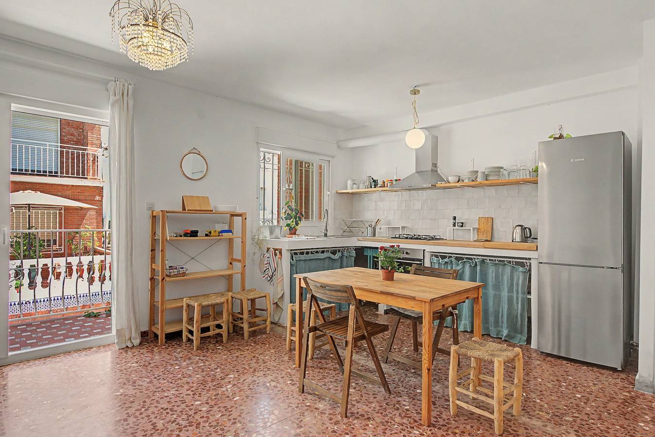 Geheel appartement, Appartement 'El Olivo 2' met 2 privéterrassen, Wi-Fi en airconditioning in Málaga (Este), Malaga