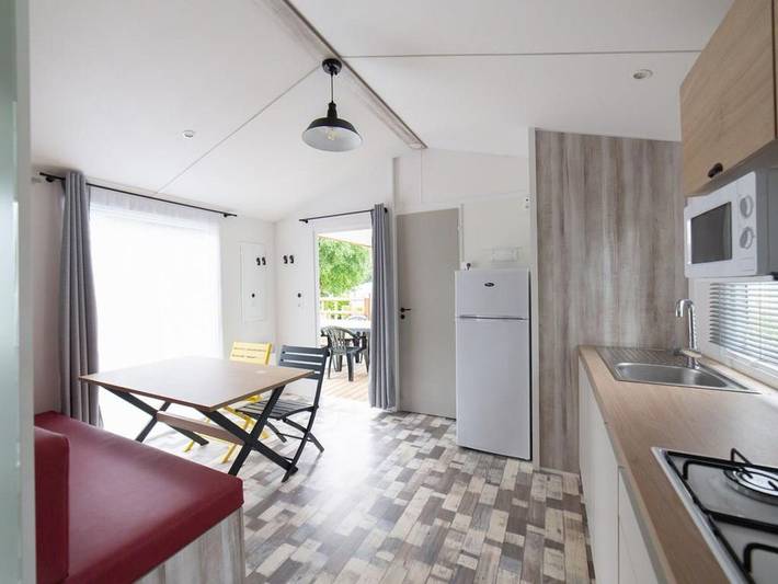 Camping für 4 Personen, mit Pool und Terrasse, mit Haustier in Bénodet - 3